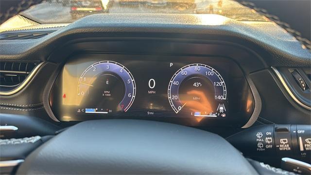 new 2025 Jeep Grand Cherokee car, priced at $42,972