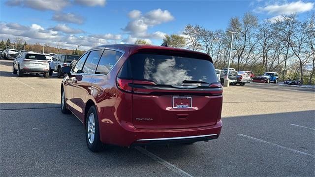 new 2026 Chrysler Pacifica car, priced at $41,357