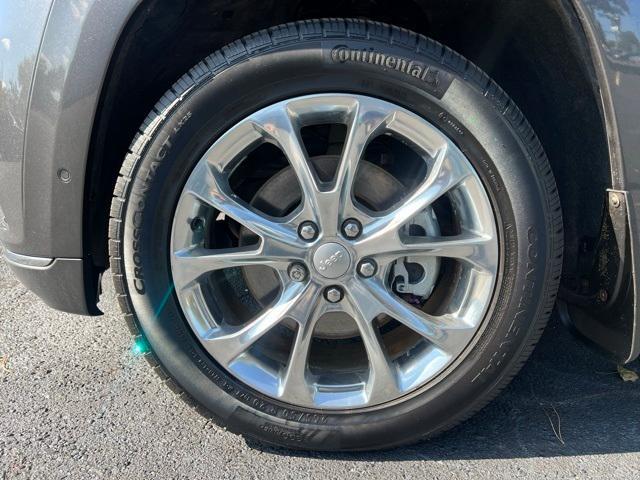 used 2019 Jeep Grand Cherokee car, priced at $24,000