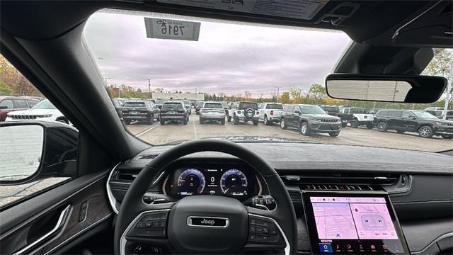 new 2025 Jeep Grand Cherokee car, priced at $51,957