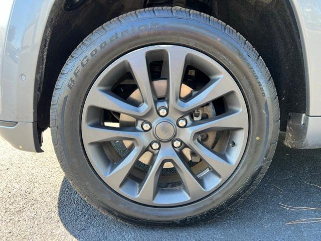 used 2019 Jeep Grand Cherokee car, priced at $23,597
