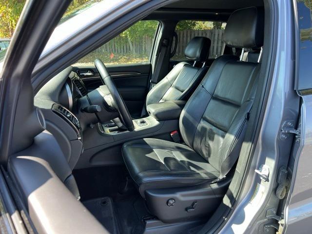 used 2019 Jeep Grand Cherokee car, priced at $23,597