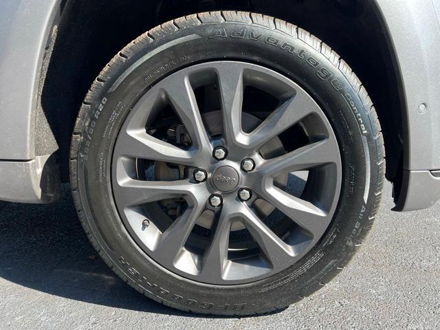 used 2019 Jeep Grand Cherokee car, priced at $23,597