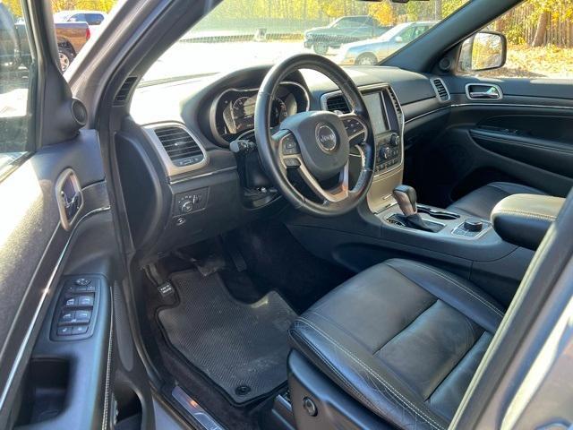 used 2016 Jeep Grand Cherokee car, priced at $15,500