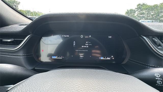 new 2025 Jeep Grand Cherokee car, priced at $43,735