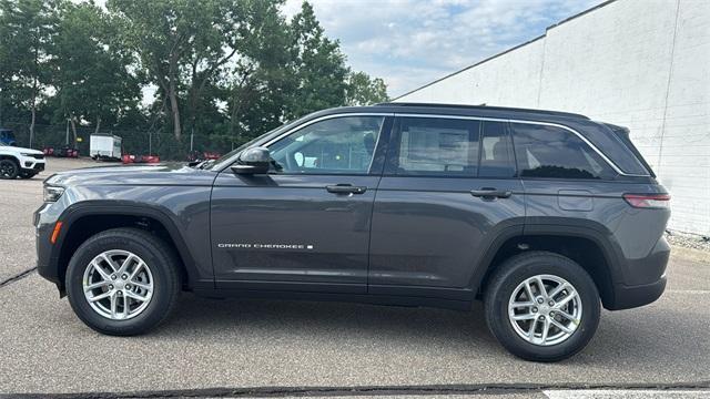 new 2025 Jeep Grand Cherokee car, priced at $43,735