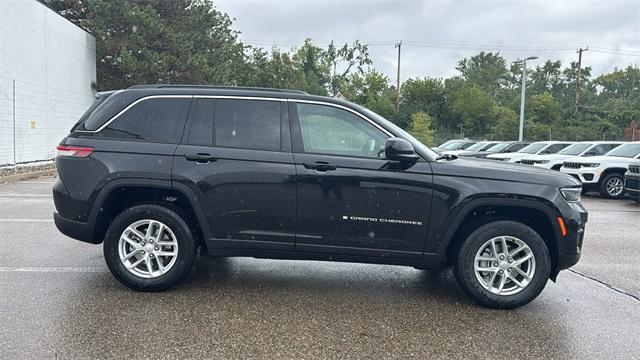 new 2025 Jeep Grand Cherokee car, priced at $42,972