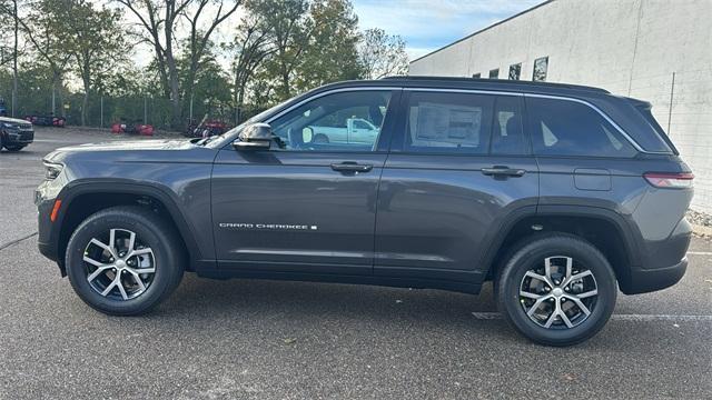 new 2025 Jeep Grand Cherokee car, priced at $47,285