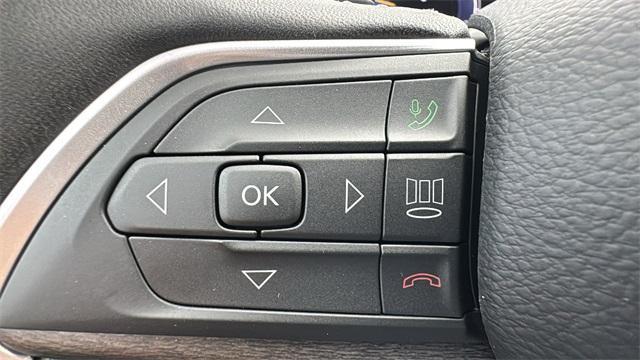 new 2025 Jeep Grand Cherokee car, priced at $48,639