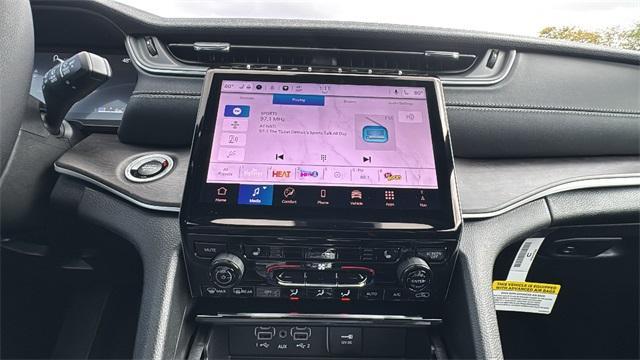 new 2025 Jeep Grand Cherokee car, priced at $48,639