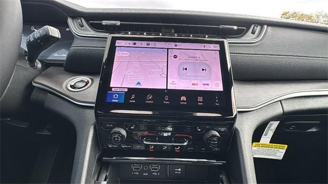 new 2025 Jeep Grand Cherokee car, priced at $48,639