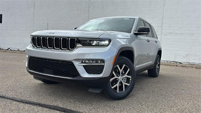 new 2025 Jeep Grand Cherokee car, priced at $48,639