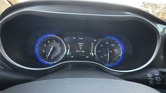 new 2026 Chrysler Pacifica car, priced at $40,415