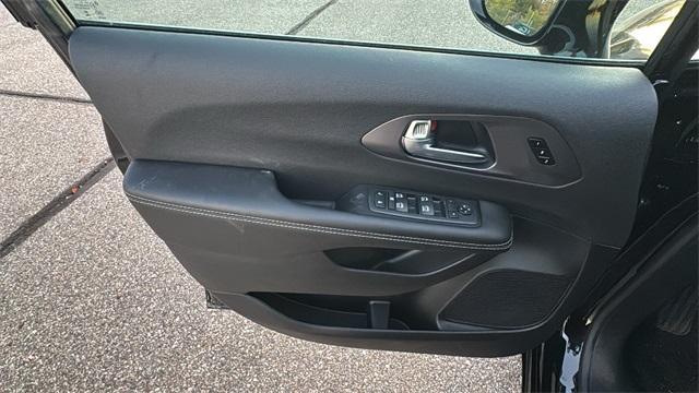 new 2026 Chrysler Pacifica car, priced at $40,415