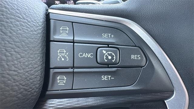 new 2025 Jeep Grand Cherokee L car, priced at $44,565