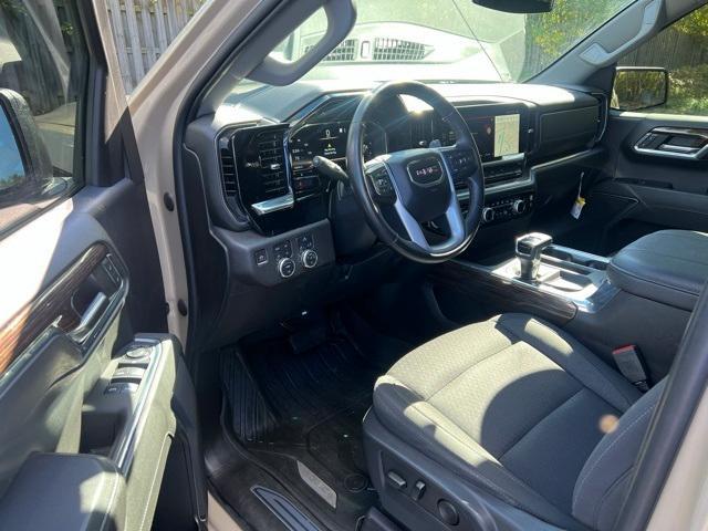 used 2023 GMC Sierra 1500 car, priced at $42,250