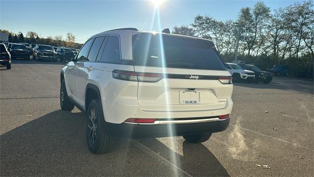 new 2025 Jeep Grand Cherokee car, priced at $41,964
