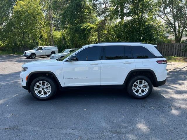 used 2023 Jeep Grand Cherokee car, priced at $32,989