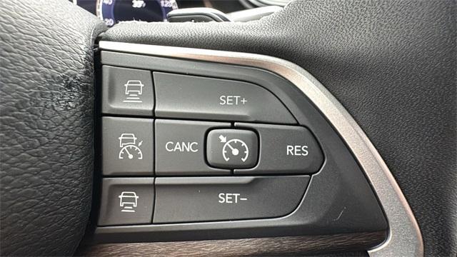 new 2025 Jeep Grand Cherokee L car, priced at $49,117