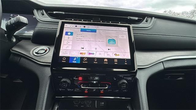 new 2025 Jeep Grand Cherokee L car, priced at $49,117