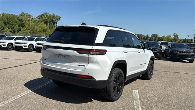 new 2025 Jeep Grand Cherokee car, priced at $50,413