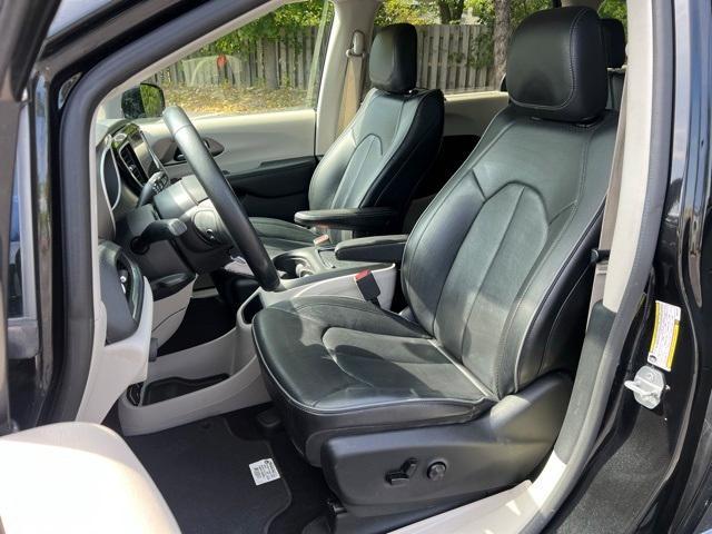 used 2019 Chrysler Pacifica car, priced at $18,500
