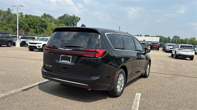 new 2026 Chrysler Pacifica car, priced at $37,654
