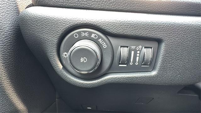 new 2026 Chrysler Pacifica car, priced at $37,654