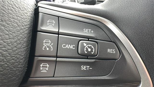 new 2025 Jeep Grand Cherokee car, priced at $42,318