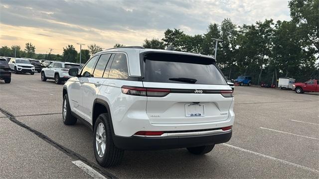 new 2025 Jeep Grand Cherokee car, priced at $42,318
