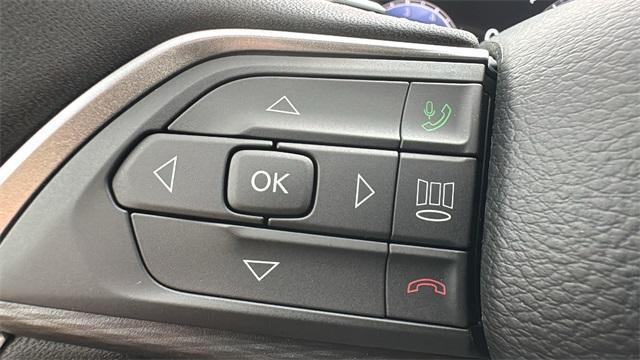 new 2025 Jeep Grand Cherokee car, priced at $42,318