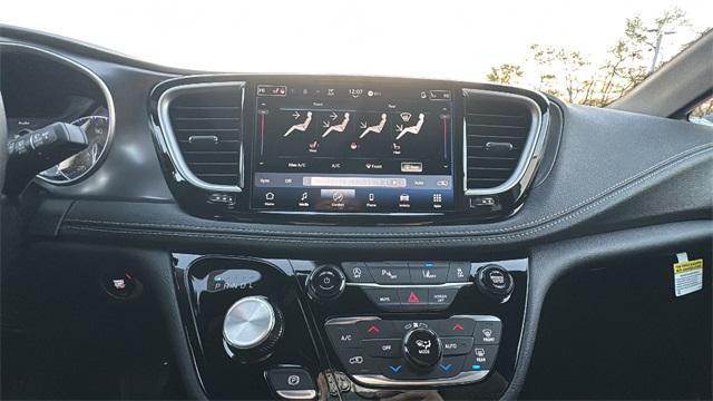 new 2026 Chrysler Pacifica car, priced at $40,915