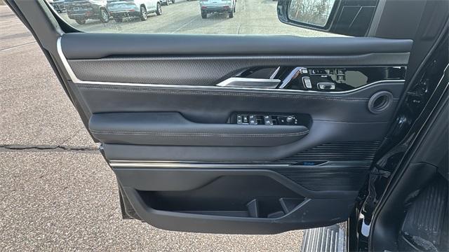new 2025 Jeep Grand Wagoneer car, priced at $105,730