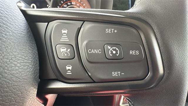 new 2026 Jeep Gladiator car, priced at $46,770