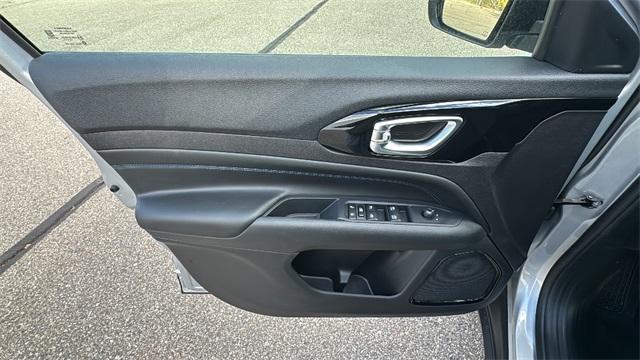 new 2026 Jeep Compass car, priced at $35,890