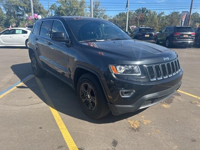 used 2016 Jeep Grand Cherokee car, priced at $10,900