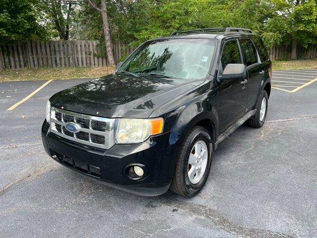 used 2009 Ford Escape car, priced at $2,995