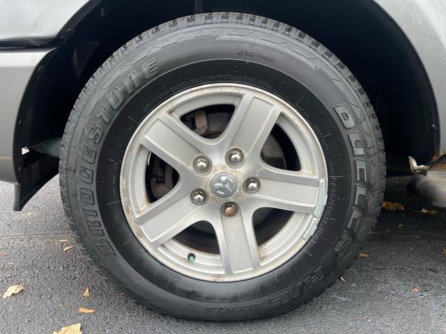 used 2006 Dodge Durango car, priced at $2,998