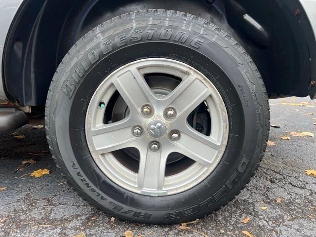 used 2006 Dodge Durango car, priced at $2,998