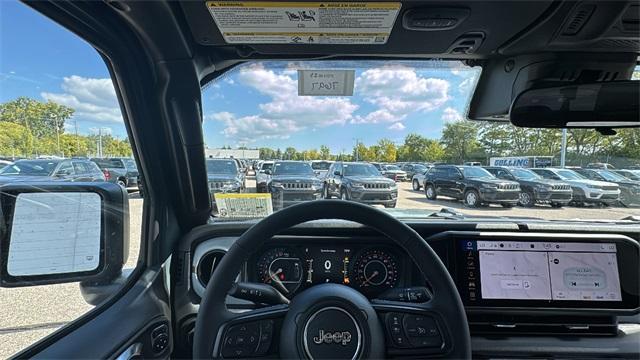 new 2025 Jeep Gladiator car, priced at $45,664