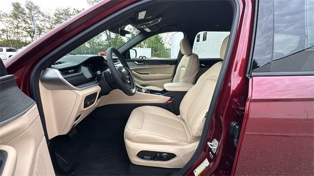 new 2025 Jeep Grand Cherokee L car, priced at $48,339