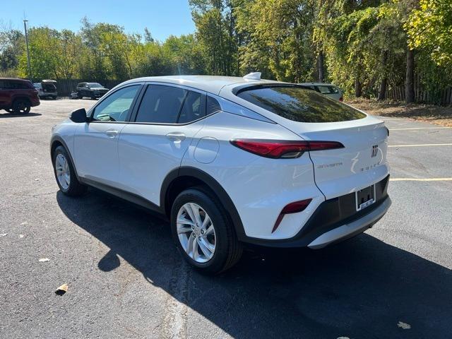 used 2024 Buick Envista car, priced at $22,320