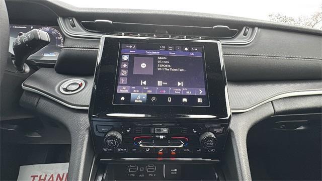 new 2025 Jeep Grand Cherokee L car, priced at $39,717