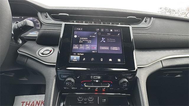 new 2025 Jeep Grand Cherokee L car, priced at $39,717