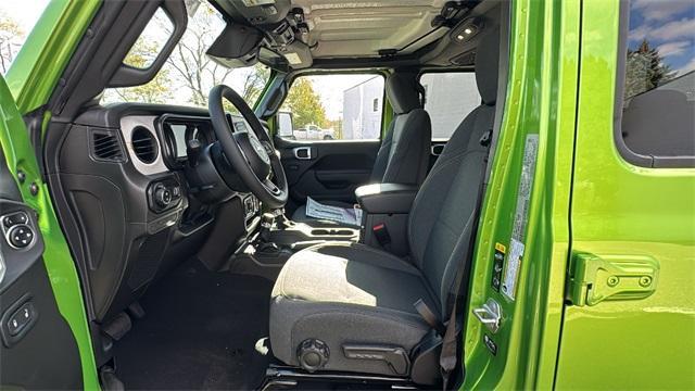 new 2026 Jeep Gladiator car, priced at $46,770