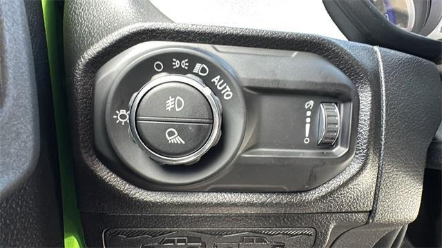 new 2026 Jeep Gladiator car, priced at $46,770