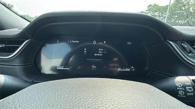 new 2025 Jeep Grand Cherokee car, priced at $50,097
