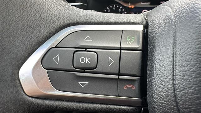 new 2025 Jeep Compass car, priced at $34,166