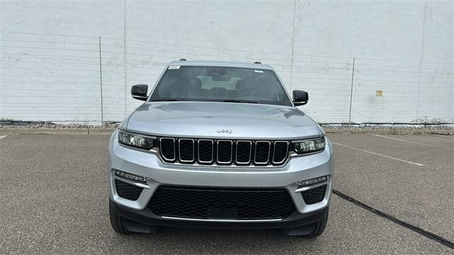 new 2025 Jeep Grand Cherokee car, priced at $46,275