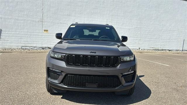 new 2025 Jeep Grand Cherokee car, priced at $46,954